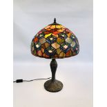 AN ELABORATE TIFFANY STYLE TABLE LAMP H 62CM. - SOLD AS SEEN.