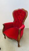 A REPRODUCTION BUTTON BACK CHAIR UPHOLSTERED IN RED VELOUR - NO FIRE TICKET - TRADE SALE ONLY.