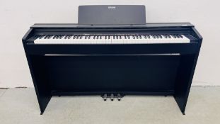 CASIO PRIVIA ELECTRIC PIANO MODEL PX-870 - SOLD AS SEEN.