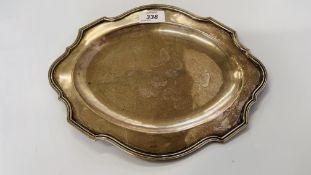 A VINTAGE WHITE METAL SERVING PLATTER W 29.5CM X D 22.5CM.