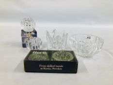 A GROUP OF SWEDISH GLASS TO INCLUDE A PAIR OF KOSTA CANDLE STICKS, ONE BOXED EXAMPLE,