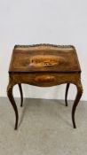 A C19TH ROSEWOOD AND MARQUETRY FALLING FRONT BUREAU IN C18TH STYLE, 77CM WIDE X D 49CM X H 94CM.