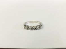 14CT WHITE GOLD STUNNING 5 STONE DIAMOND RING