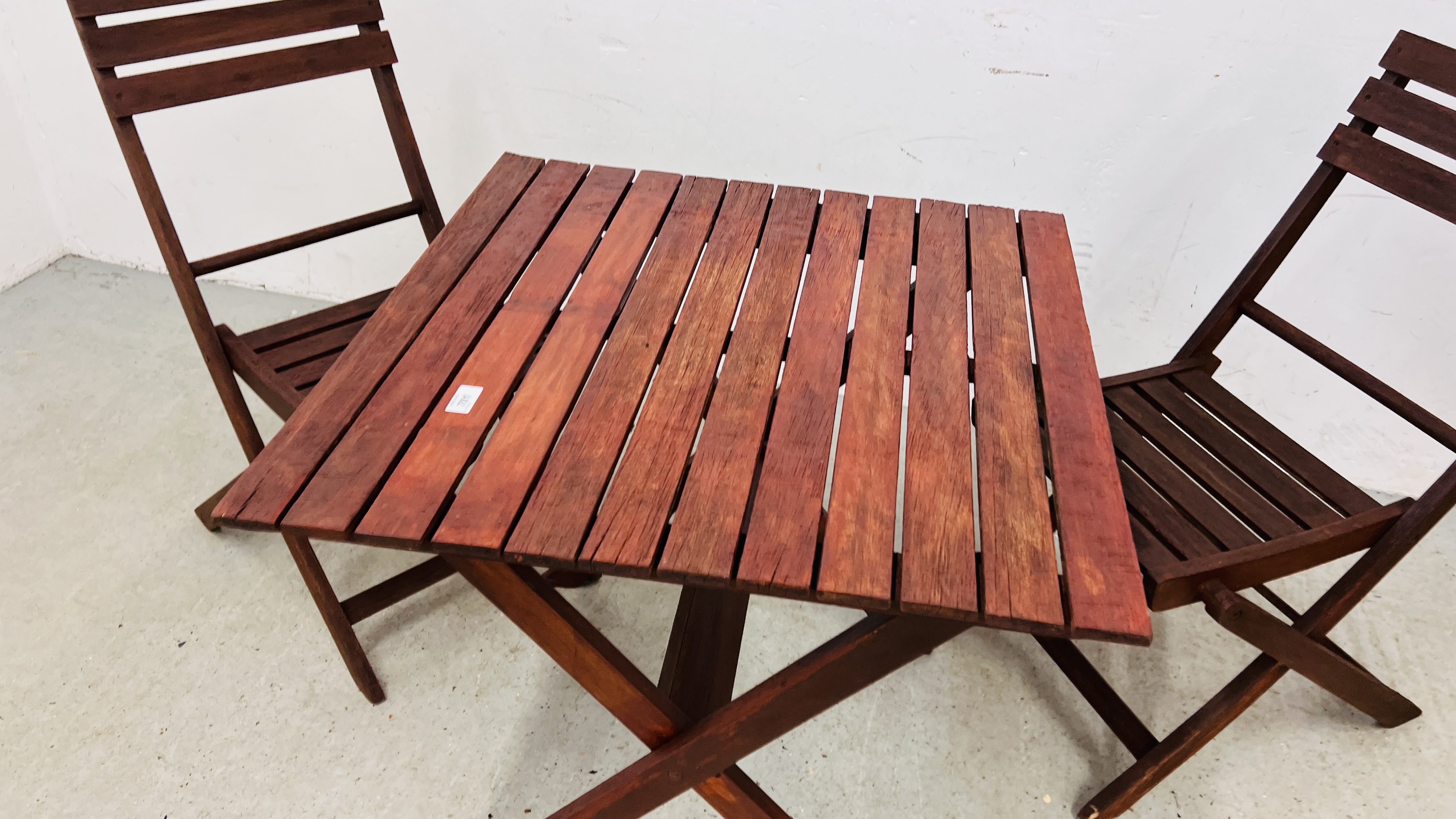 A GARDEN BISTRO TABLE AND 2 CHAIRS. - Image 2 of 11