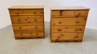 A PAIR OF MODERN HONEY PINE FOUR DRAWER CHESTS - EACH W 71CM D 34CM H 73CM.