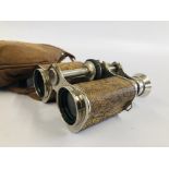 A PAIR OF VINTAGE SNAKESKIN BINOCULARS MARKED "PRISMA" PARIS.