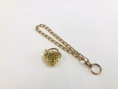 A YELLOW METAL FLAT LINK BRACELET AND A 9CT GOLD ORNATE PADLOCK SHAPED CLASP.