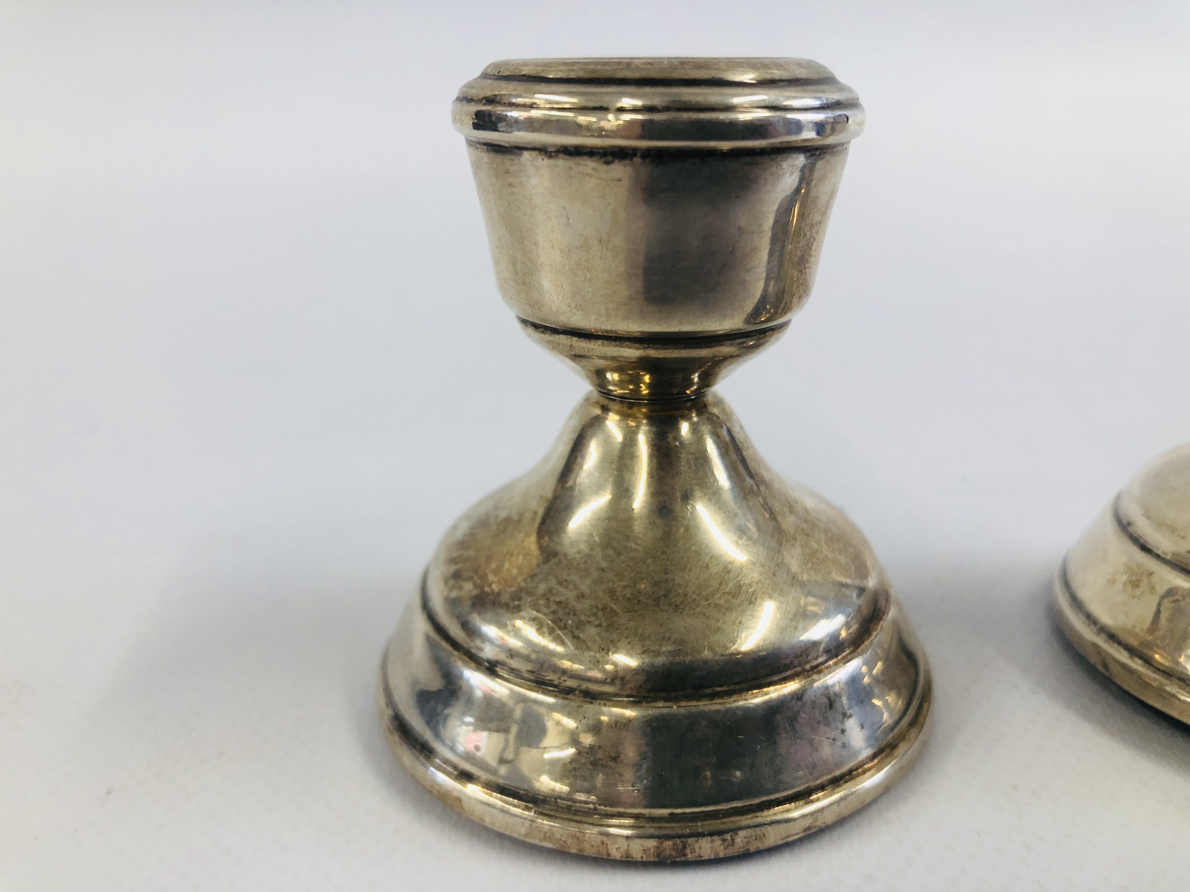 PAIR OF SILVER SQUAT CANDLESTICKS BIRMINGHAM 1971 HEIGHT 6.5CM. - Image 3 of 6