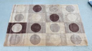 A MODERN DESIGNER CROSSLEY NATURAL CIRCLES RUG, 150CM X 240CM.