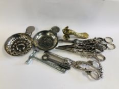 A GROUP OF COLLECTIBLES TO INCLUDE 2 WINE TASTERS, BRASS TAMPER IN THE FORM OF A PEACOCK,