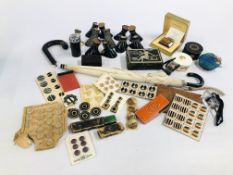 AN EXTENSIVE COLLECTION OF VINTAGE BUTTONS,