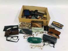 A BOX CONTAINING A LARGE QUANTITY OF MIXED VINTAGE CASED SPECTACLES AND GLASSES IN VARIOUS