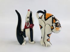 TWO LORNA BAILEY COLLECTIBLE CAT ORNAMENTS TO INCLUDE OGGY & HOWLER BEARING SIGNATURES.