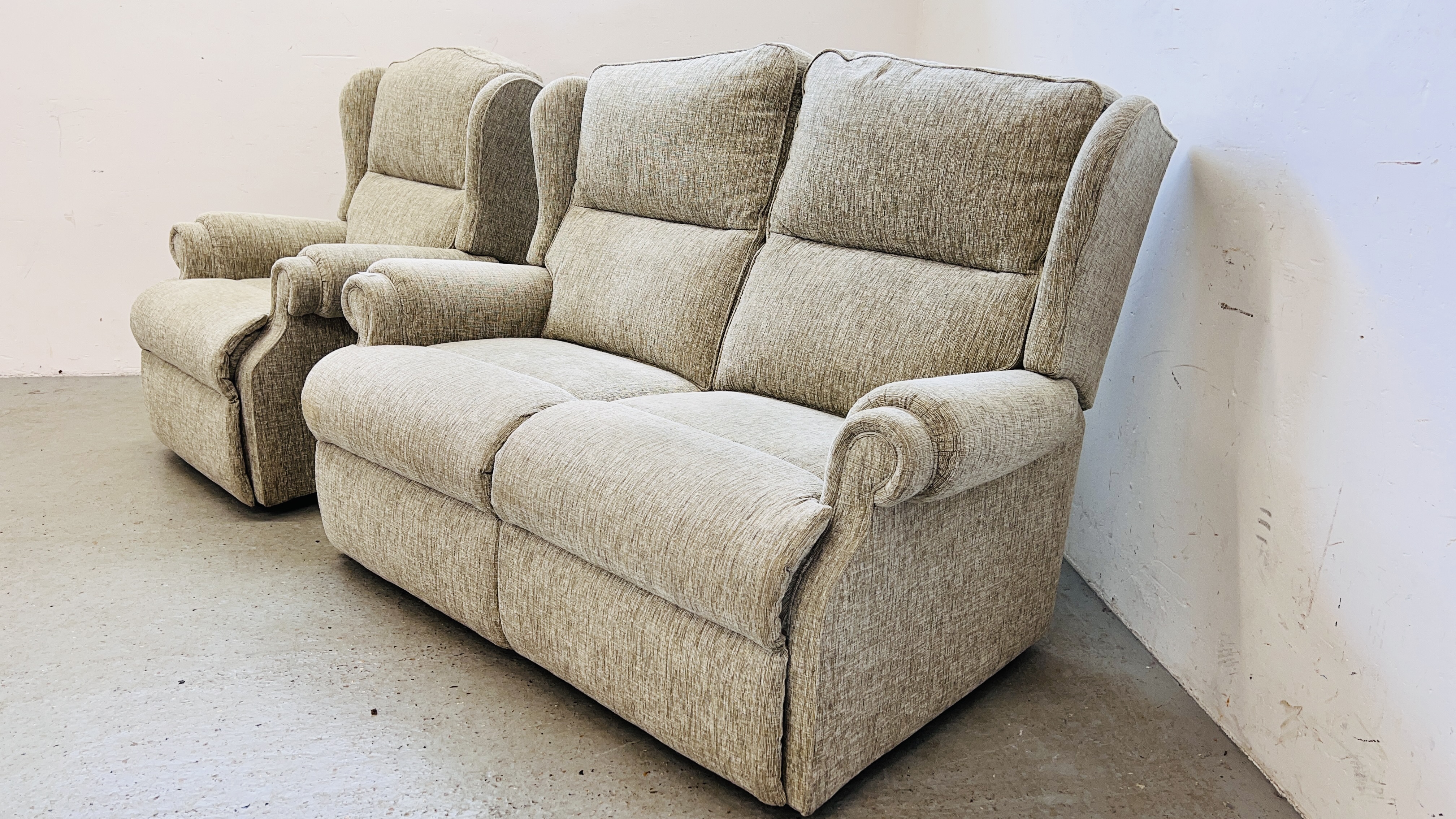 A GOOD QUALITY "SHERBORNE" TWO SEATER SOFA W 140CM X D 82CM X H 94CM ALONG WITH A MATCHING ARMCHAIR. - Image 3 of 14