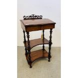A VICTORIAN MAHOGANY FINISH DAVENPORT WOTNOT WITH TURNED SUPPORTS. H 97CM X W 53CM X D 37CM.