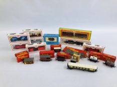 BOX ASSORTED MODEL RAILWAY ROLLING STOCK TO INCLUDE HORNBY 00 GAUGE, MODEL POWER HD SCALE WAGONS,