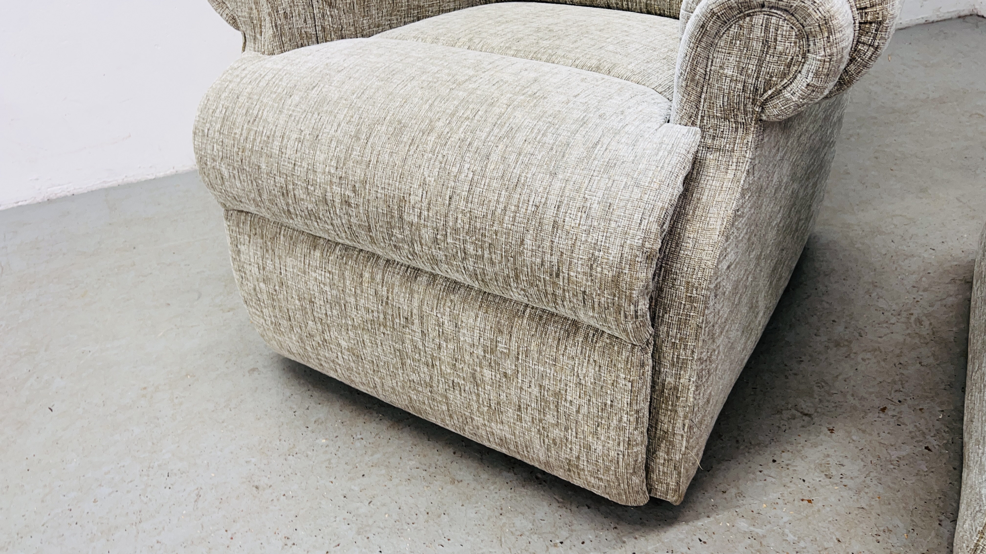 A GOOD QUALITY "SHERBORNE" TWO SEATER SOFA W 140CM X D 82CM X H 94CM ALONG WITH A MATCHING ARMCHAIR. - Image 11 of 14