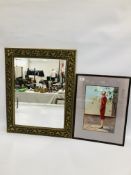 AN ELABORATE GILT FRAMED MIRROR H 75CM X W 60CM + AN ORIGINAL 1920'S FASHION WATERCOLOUR - W 25CM X