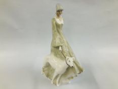 A LARGE ROYAL DOULTON FIGURINE (SECONDS) REFLECTIONS STROLLING HN 3073 - H 36CM.