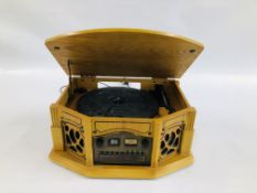 A ZENNOX NOSTALGIC CD & RECORD PLAYER - 45CM W - SOLD AS SEEN.