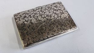 AN ANTIQUE SILVER LADIES CARD CASE, BIRMINGHAM ASSAY H.T.