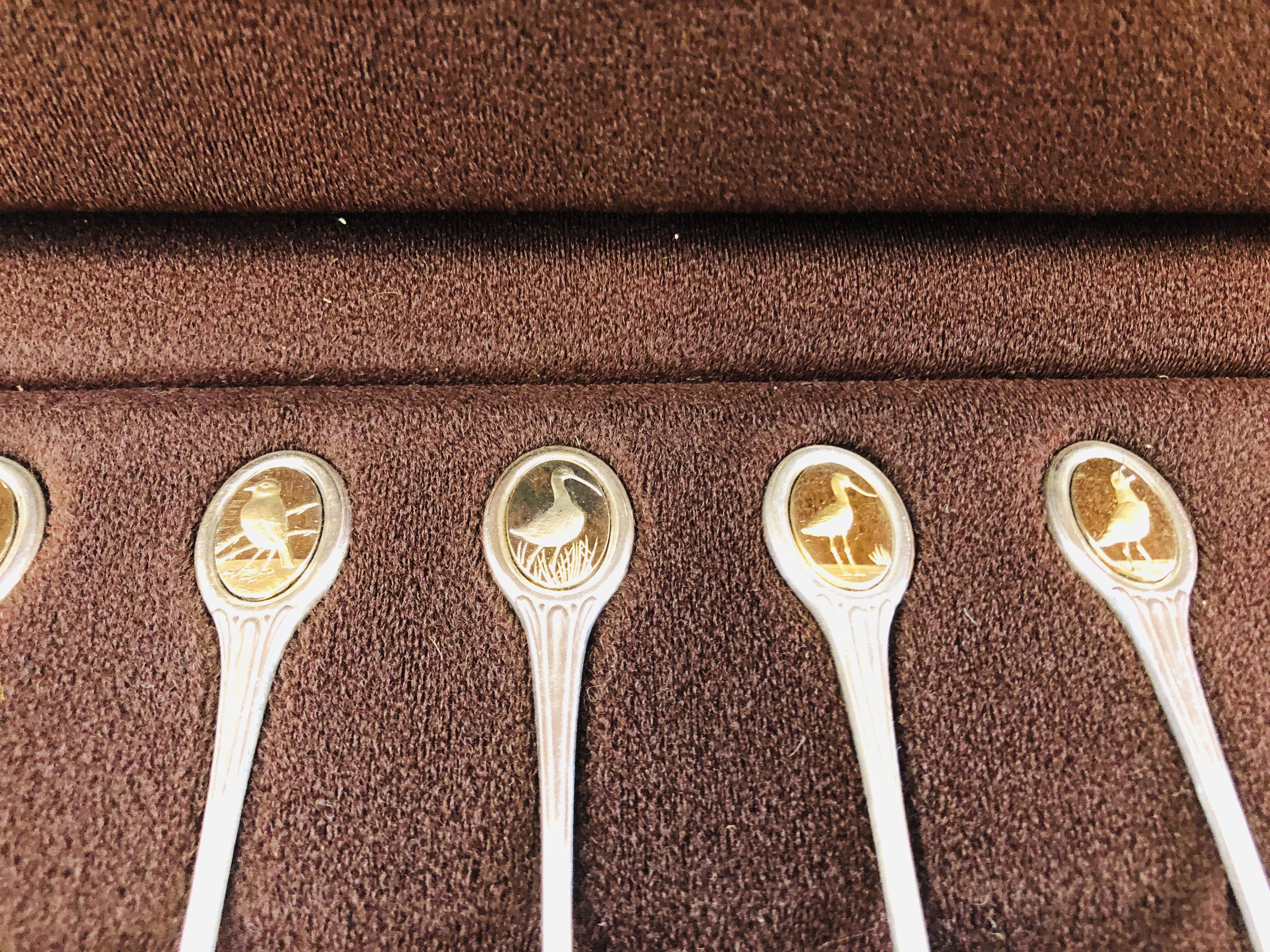 AN RSPB SILVER SPOON COLLECTION, J PINCHES LON 1975, 12 SPOONS. - Image 6 of 11