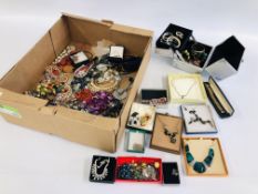 A LARGE BOX OF ASSORTED COSTUME JEWELLERY, BROOCHES AND BANGLES ETC.