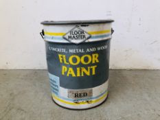 FLOOR MASTER CONCRETE, METAL AND WOOD FLOOR PAINT IN RED.