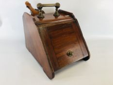 ANTIQUE EDWARDIAN MAHOGANY AND BRASS COAL BOX WITH BELLOWS.