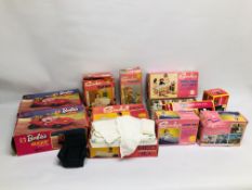 9 VINTAGE SINDY TOY FURNISHING TO INCLUDE SETTEE, 2 X BEDSIDE TABLES, ROCKER, SUN LOUNGER,
