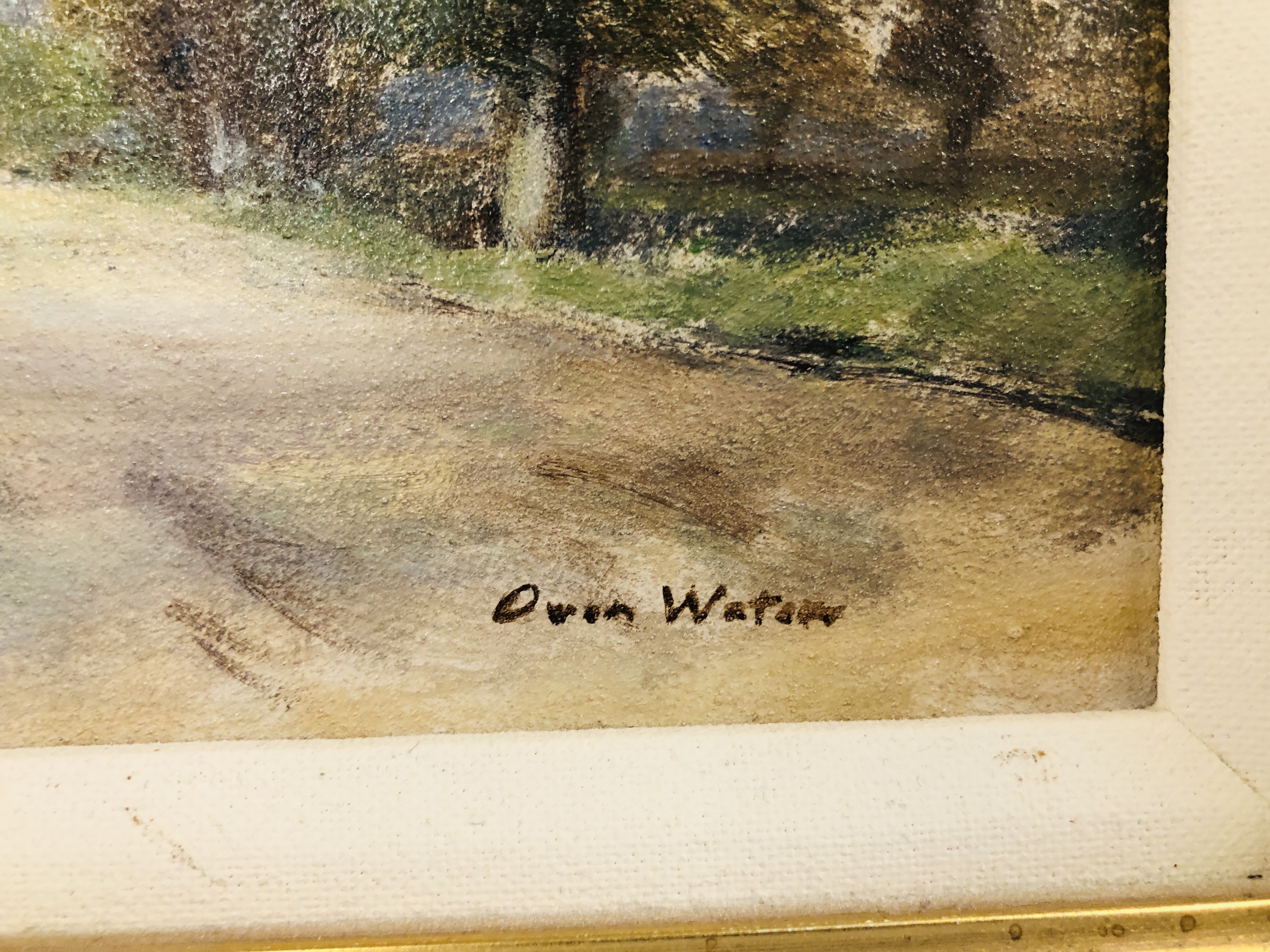 A GILT FRAMED OIL ON BOARD DEPICTING A RURAL CHURCH LANDSCAPE "REPPS NORFOLK" BEARING SIGNATURE - Image 3 of 4