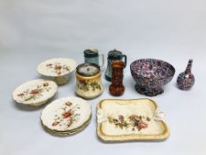 A GROUP OF VINTAGE CERAMICS TO INCLUDE WER STOKE ON TRENT CHRYSANTHEMUM BISCUIT BARREL AND POPPY