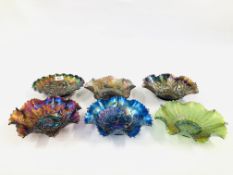 A GROUP OF 6 VARIOUS CARNIVAL LUSTRE GLASS FRILLED EDGED BOWLS TO INCLUDE GOOD LUCK AND PEACOCK