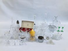 A COLLECTION OF ASSORTED GOOD QUALITY GLASSWARE TO INCLUDE MANY CUT GLASS EXAMPLES SUCH AS STUART