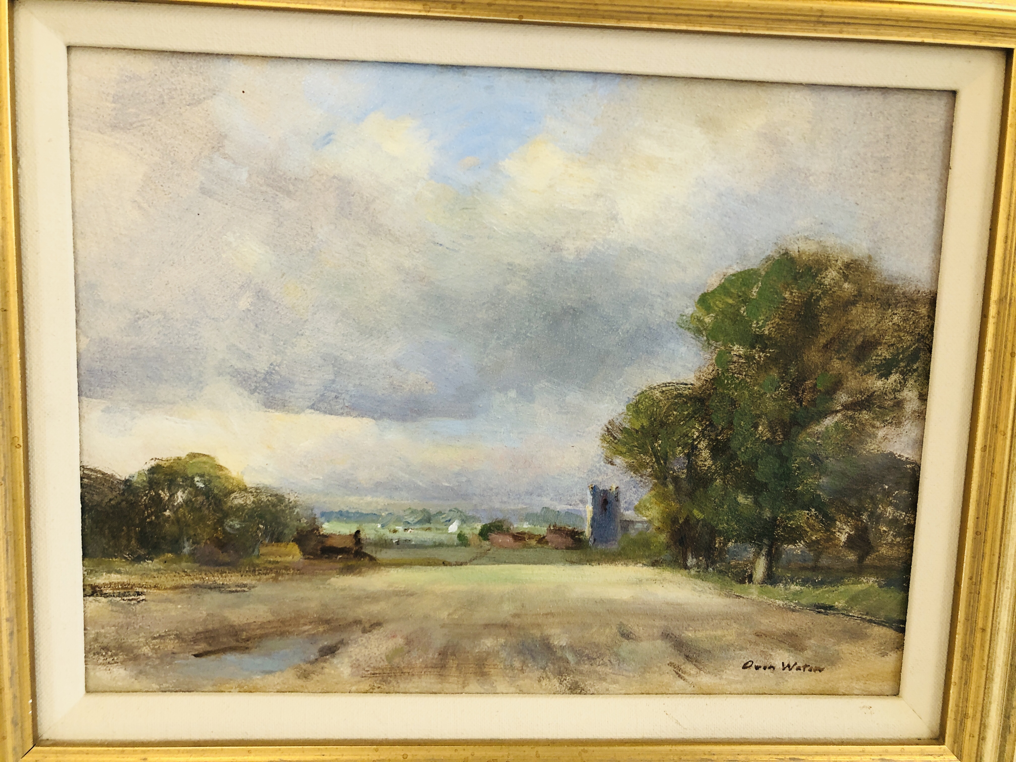 A GILT FRAMED OIL ON BOARD DEPICTING A RURAL CHURCH LANDSCAPE "REPPS NORFOLK" BEARING SIGNATURE - Image 2 of 4