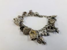 VINTAGE 925 SILVER GATE BRACELET WITH 14 CHARMS ATTACHED