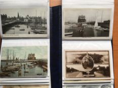 ALBUM OF OLD LOWESTOFT PHOTOGRAPHS AND POSTCARDS (APPROX 75).