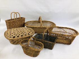 COLLECTION OF ASSORTED VINTAGE BASKETWARE.