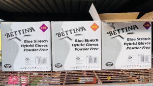 50 BOXES CONTAINING 10000 BETTINA BLUE STRETCH HYBRID GLOVES POWDER FREE TO INCLUDE S-M & L-XL.