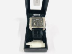 A BOXED SEKONDA GENTS WRIST WATCH ON A BLACK LEATHER STRAP.