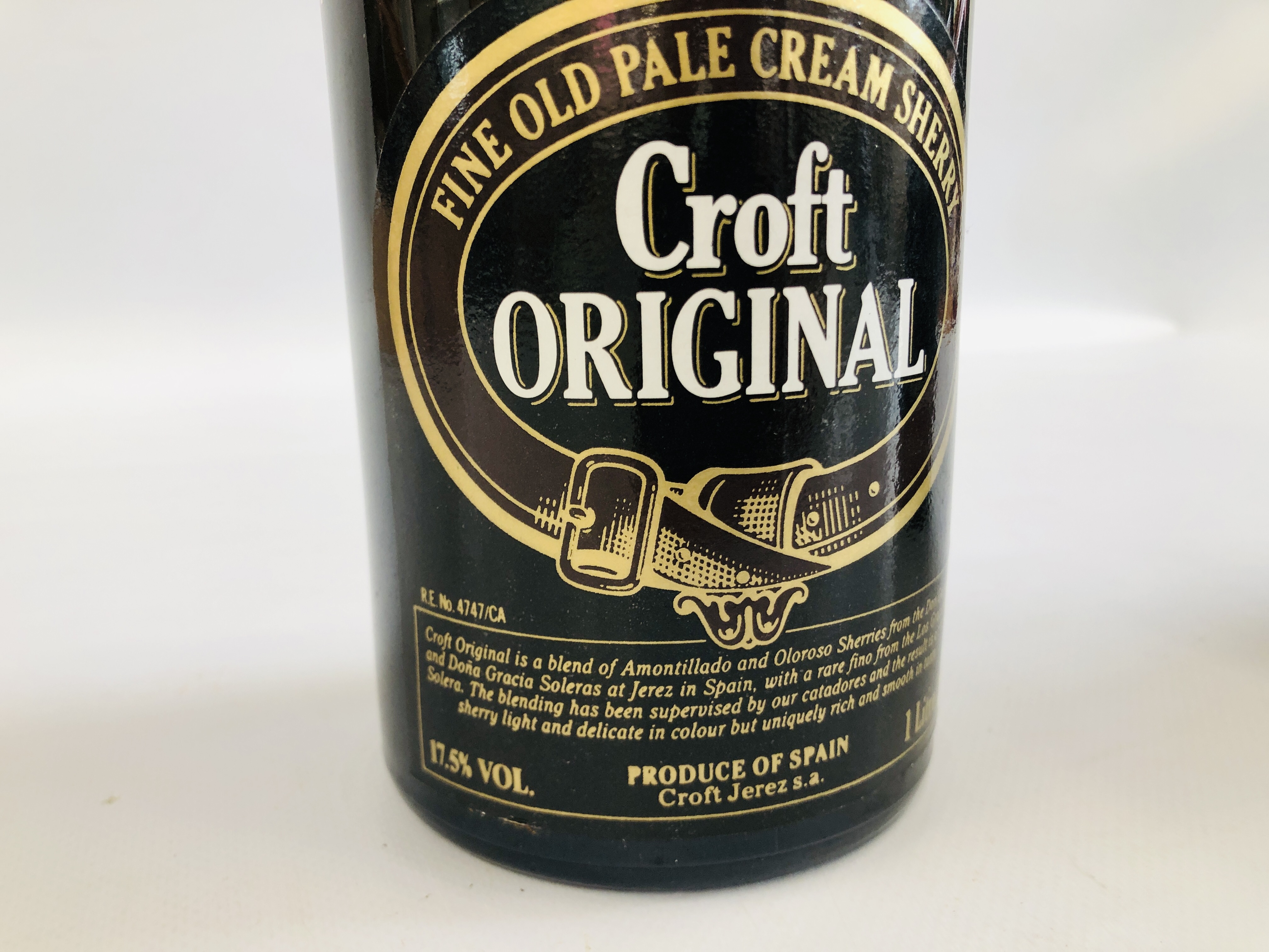 A 1 LITRE BOTTLE OF CROFT ORIGINAL SHERRY + A BOTTLE OF CROFT ORIGINAL OLD RUBY PORT. - Image 4 of 6