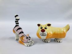 TWO LORNA BAILEY COLLECTORS CATS TO INCLUDE DOUGLE H 8CM AND STRETCHING H 13CM BEARING SIGNATURES.