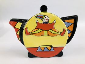 A LORNA BAILEY TEAPOT "CIRCUS CLOWN" BEARING SIGNATURE STAMPED OLD ELLGREAVE POTTERY H 17CM.