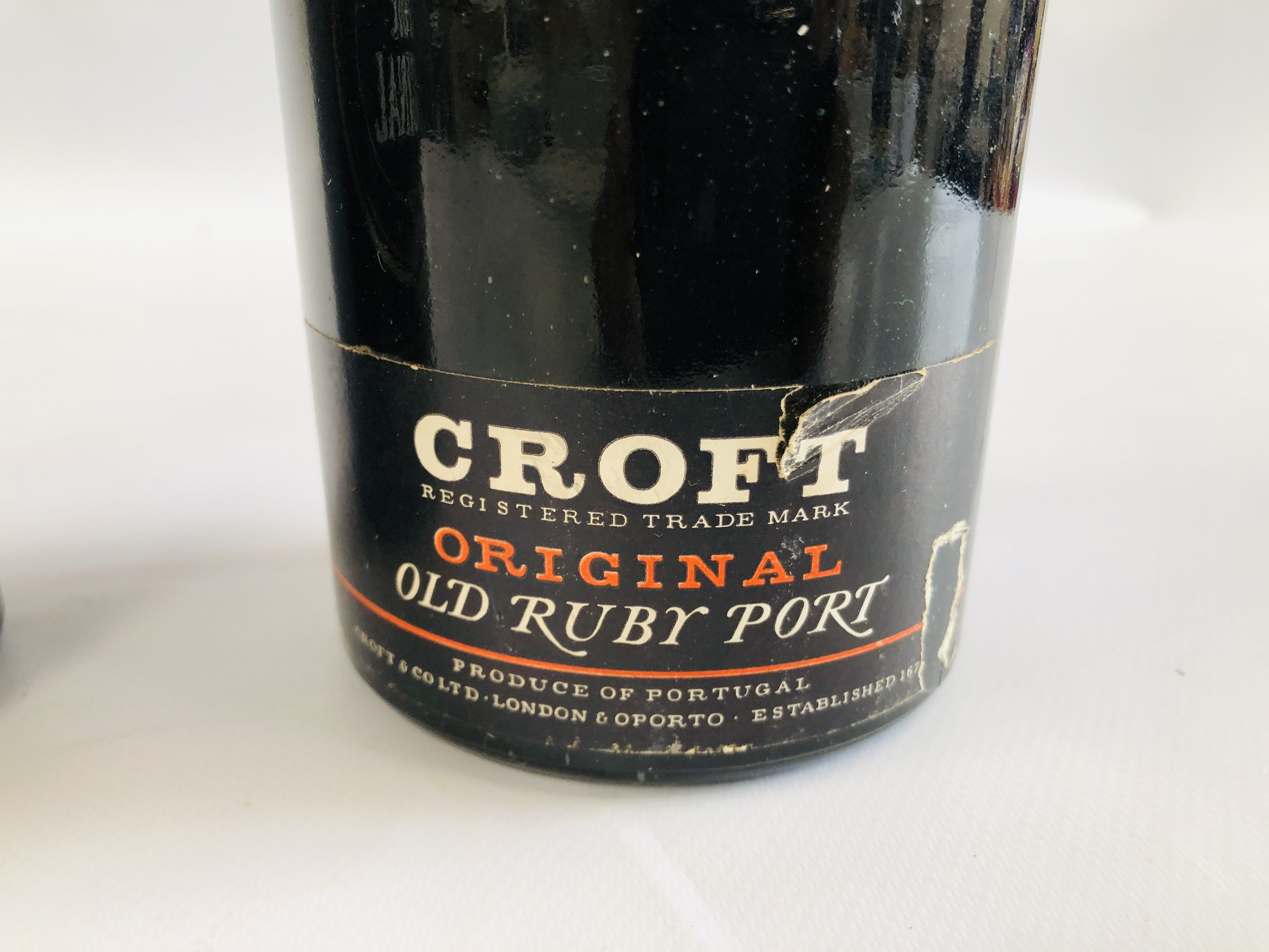 A 1 LITRE BOTTLE OF CROFT ORIGINAL SHERRY + A BOTTLE OF CROFT ORIGINAL OLD RUBY PORT. - Image 2 of 6