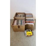 AN EXTENSIVE COLLECTION OF VINYL JAZZ ETC RECORDS, APPROX 500.