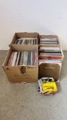AN EXTENSIVE COLLECTION OF VINYL JAZZ ETC RECORDS, APPROX 500.