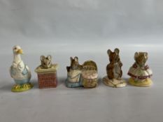 A GROUP OF 5 ROYAL ALBERT BEATRIX POTTER COLLECTORS ORNAMENTS TO INCLUDE MR.