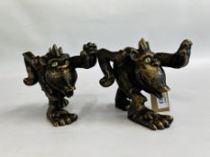 PAIR GORILLA BOOKENDS (R)