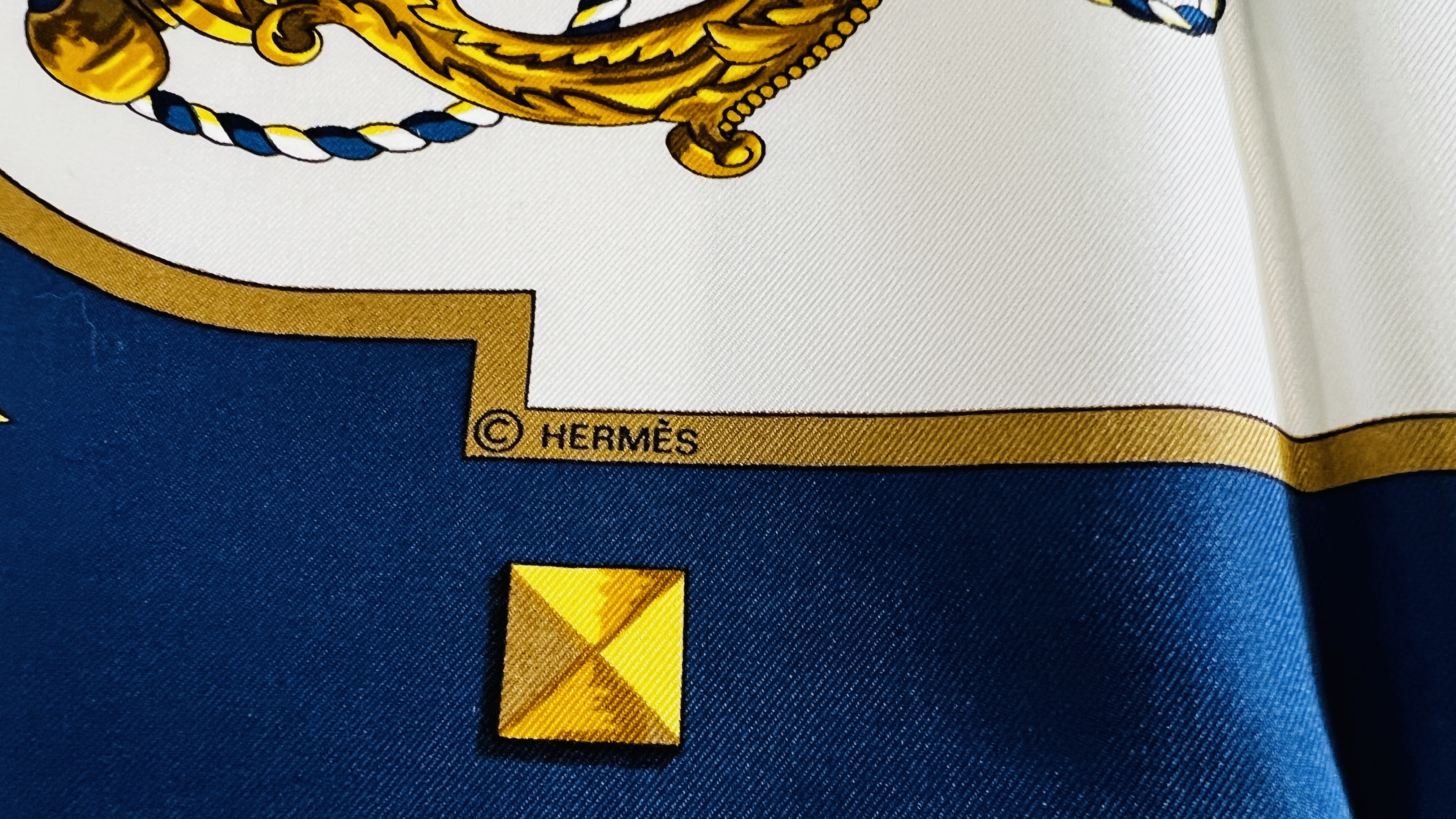 A DESIGNER SCARF MARKED "HERMES" ALONG WITH A FURTHER EXAMPLE MARKED TEXTURE. - Image 6 of 8