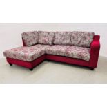 A MODERN DESIGNER L SHAPED SOFA UPHOLSTERED IN A CRIMSON AND GREY FABRIC, L 230CM X D 160CM.